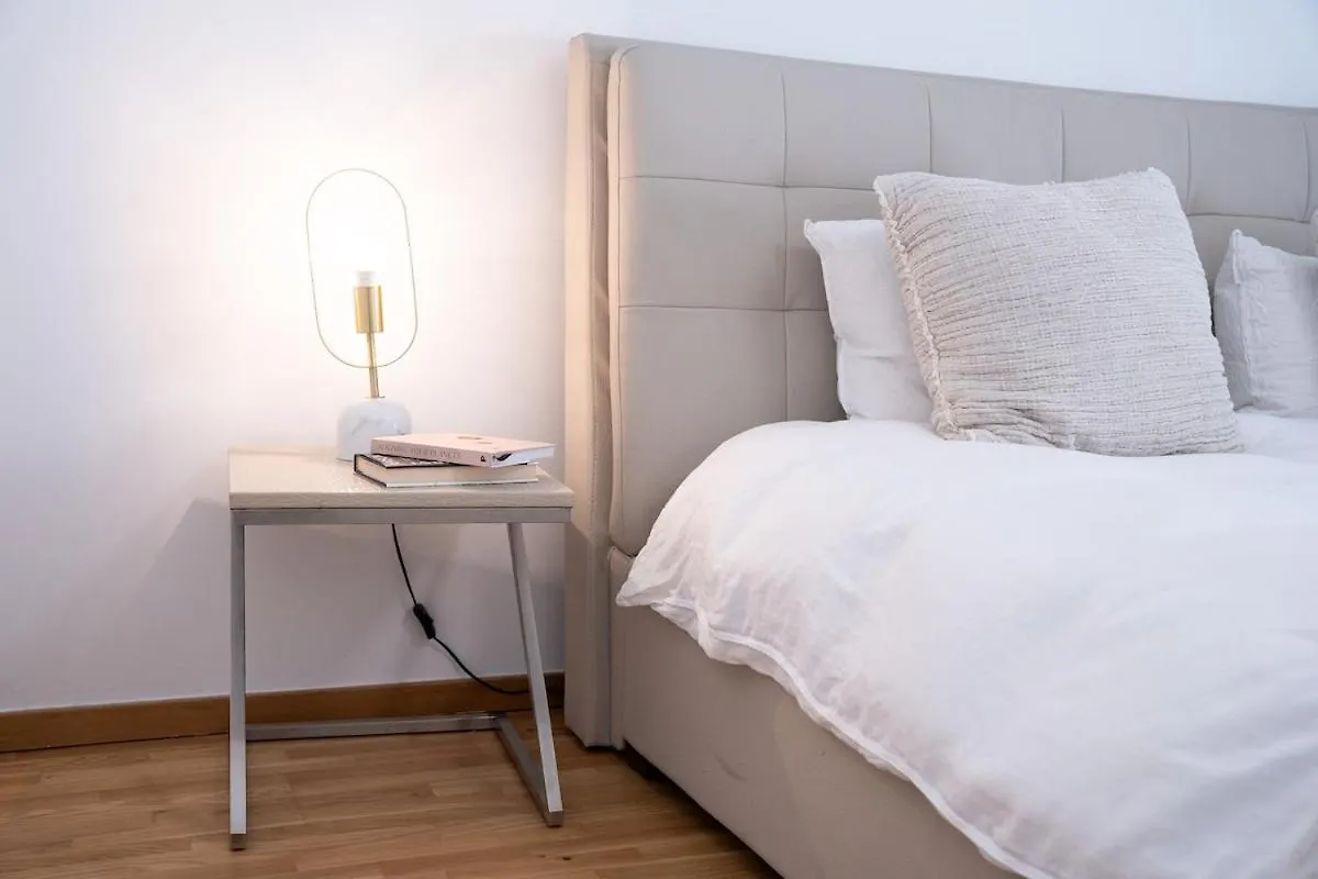 Beautiful Modern 2Br Apartment With Big Terrace لوكسمبورغ