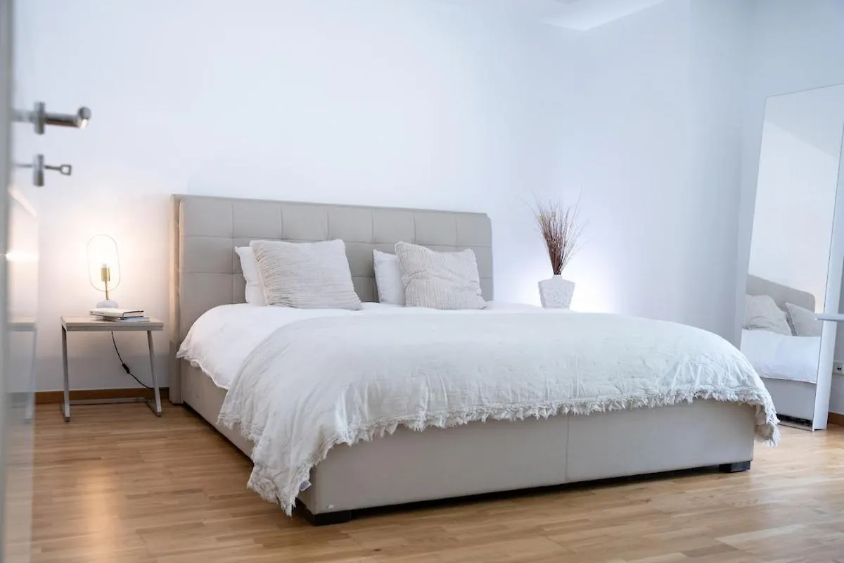 Beautiful Modern 2Br Apartment With Big Terrace لوكسمبورغ